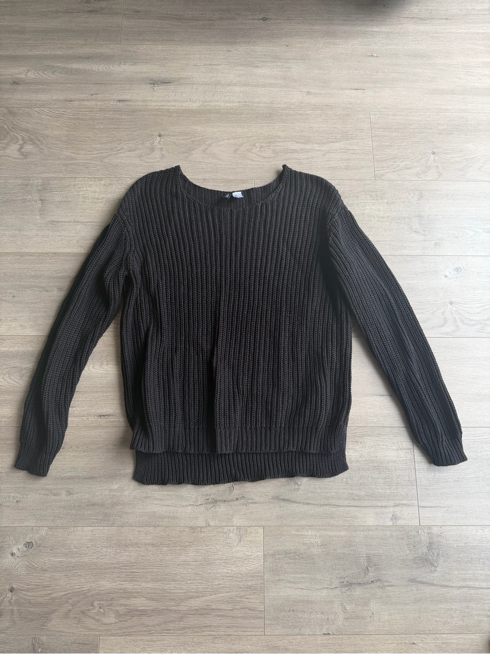 Divided by H&M wide neck oversized ribbed sweater - size 12 - black